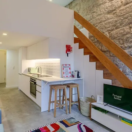 Invictus Escape - Jacuzzi & Charm In The * Oporto