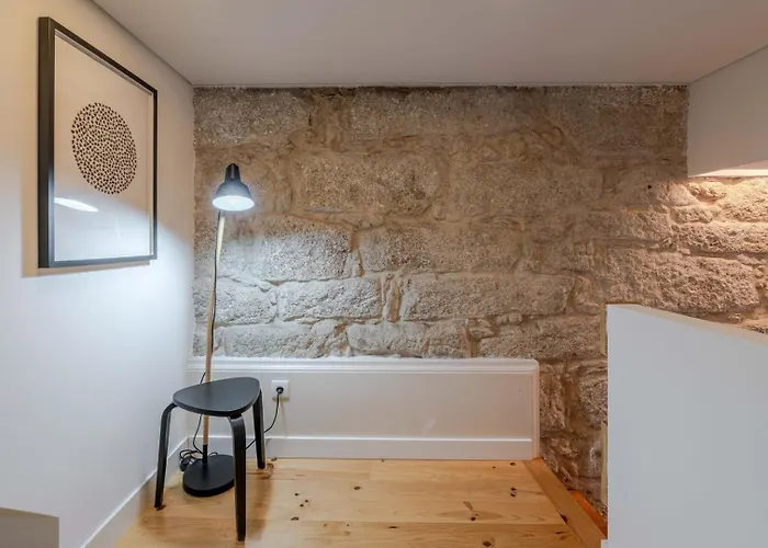 Invictus Escape - Jacuzzi & Charm In The *