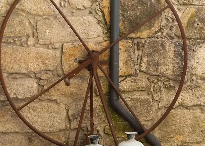 Invictus Escape - Jacuzzi & Charm In The פורטו