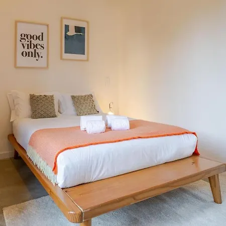 Invictus Escape - Jacuzzi & Charm In The Apartment *
