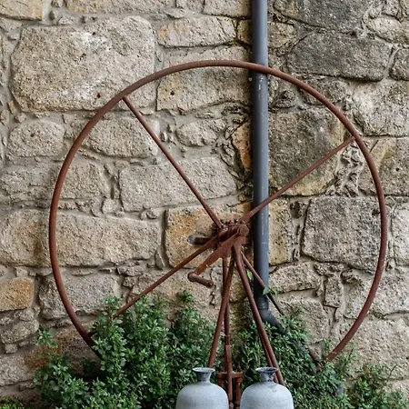 Invictus Escape - Jacuzzi & Charm In The Apartment