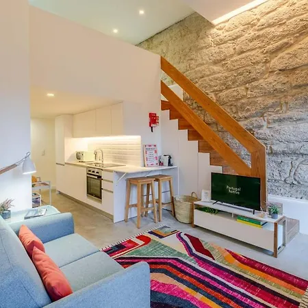 Invictus Escape - Jacuzzi & Charm In The Apartment
