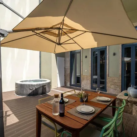 Apartment Invictus Escape - Jacuzzi & Charm In The *