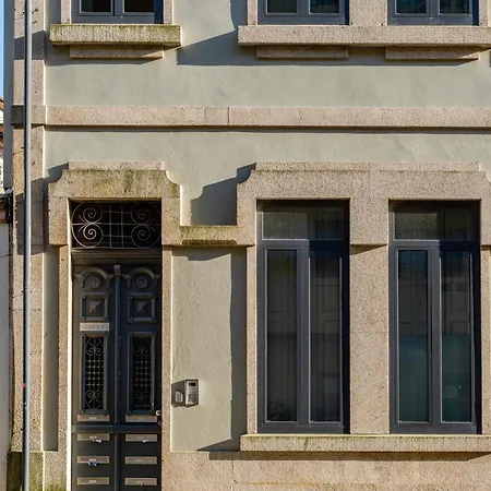 Apartment Invictus Escape - Jacuzzi & Charm In The