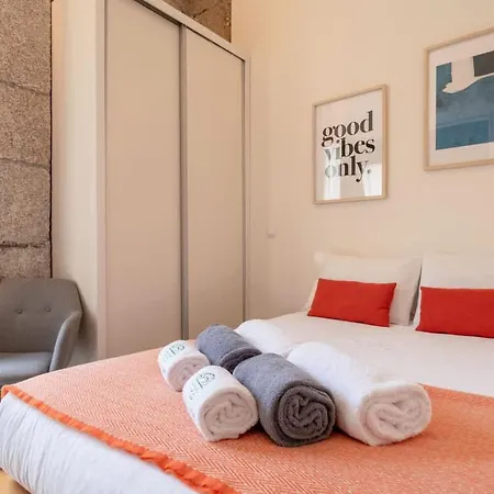 Invictus Escape - Jacuzzi & Charm In The Apartament Porto