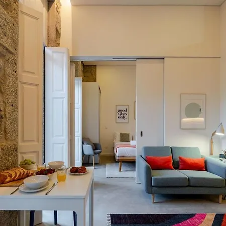 Apartament Invictus Escape - Jacuzzi & Charm In The