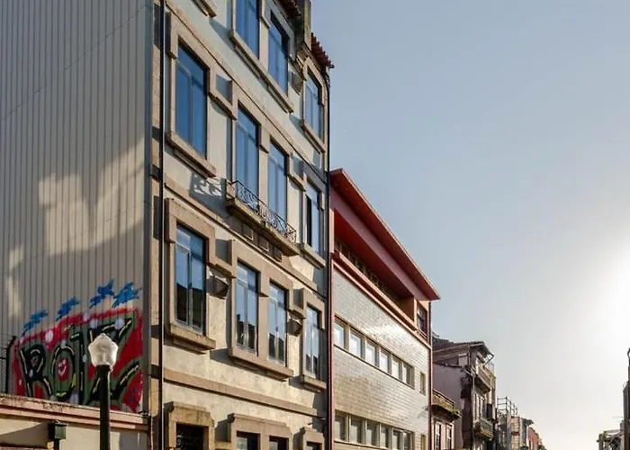 Invictus Escape - Jacuzzi & Charm In The *