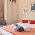 Invictus Escape - Jacuzzi & Charm In The Apartman Porto