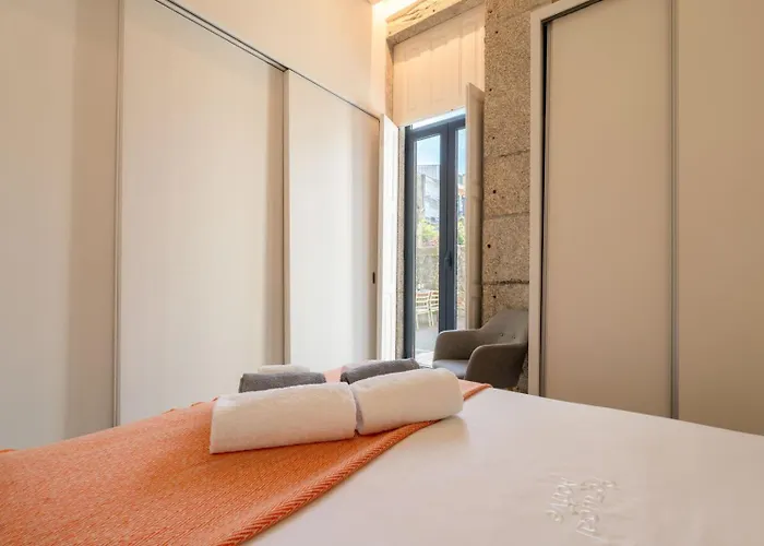 Invictus Escape - Jacuzzi & Charm In The Appartement *