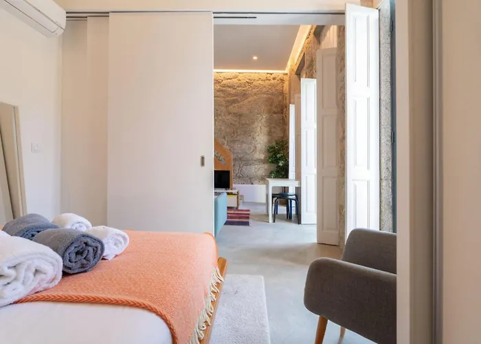 Appartement Invictus Escape - Jacuzzi & Charm In The *