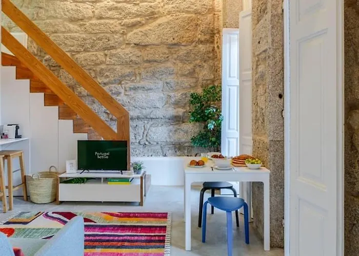 Invictus Escape - Jacuzzi & Charm In The Appartement